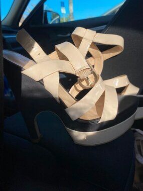 Guess heels